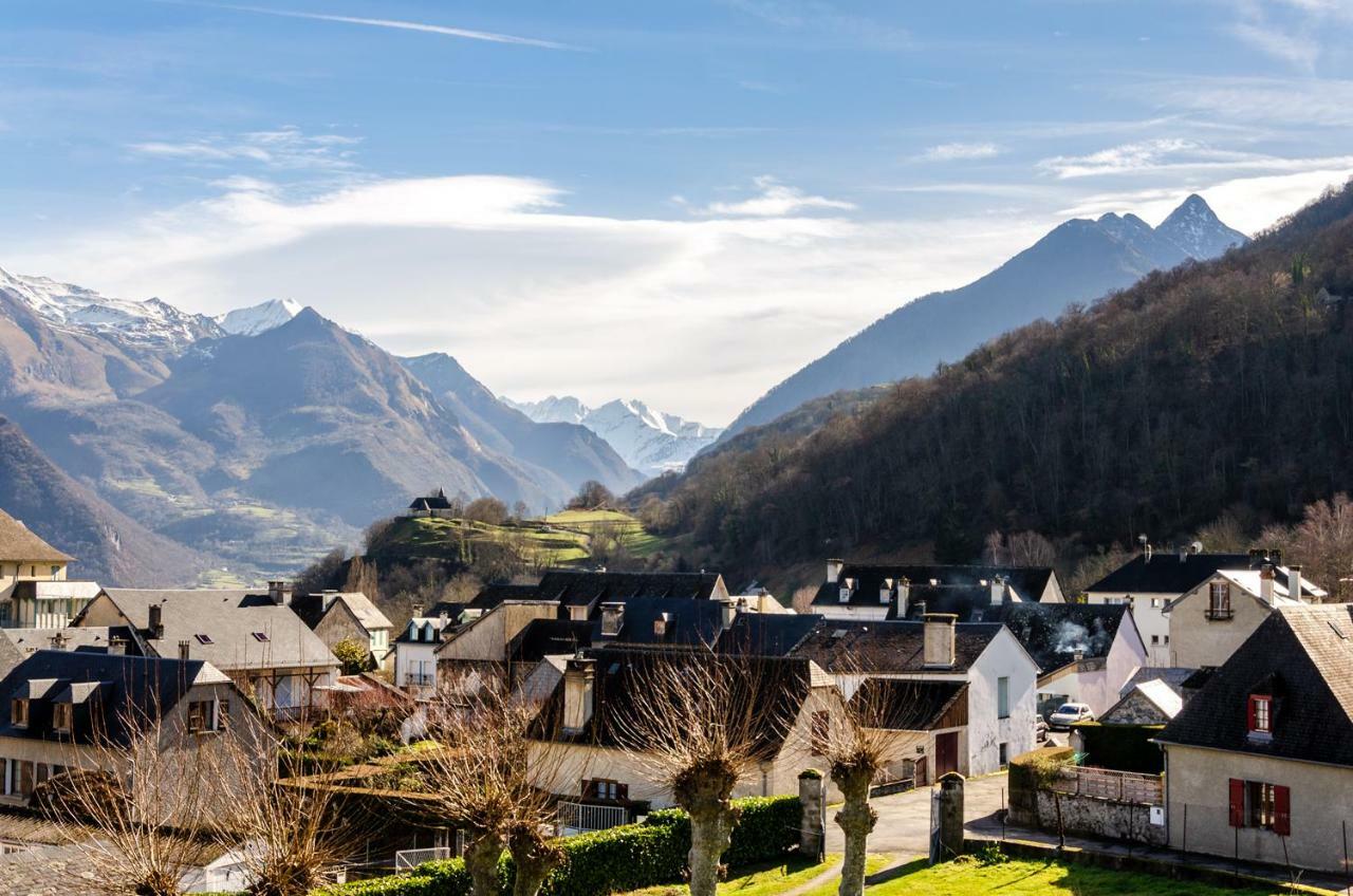 Pyrenees Cycling Lodge Saint-Savin  Zewnętrze zdjęcie