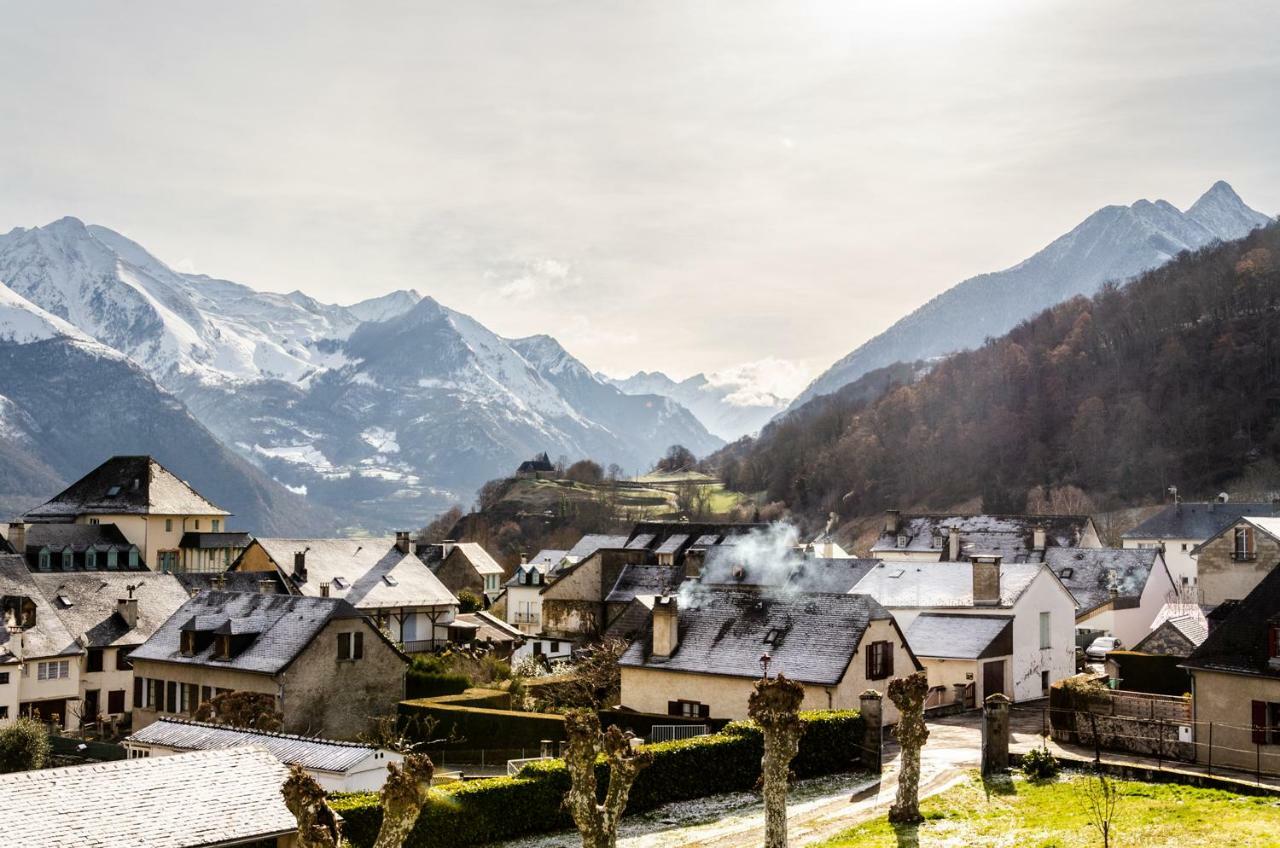 Pyrenees Cycling Lodge Saint-Savin  Zewnętrze zdjęcie
